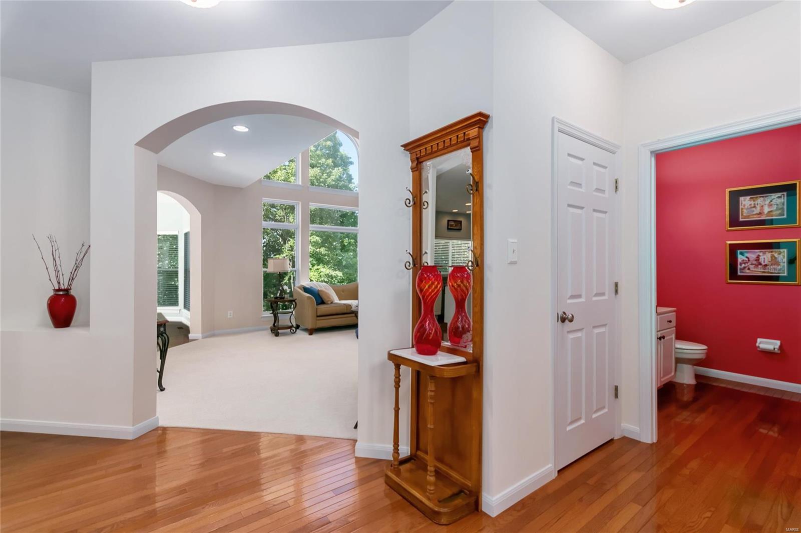 1042 Kiefer Ridge Drive Ballwin, MO 63021 - Photo 14 of 54 Gallery Image 14