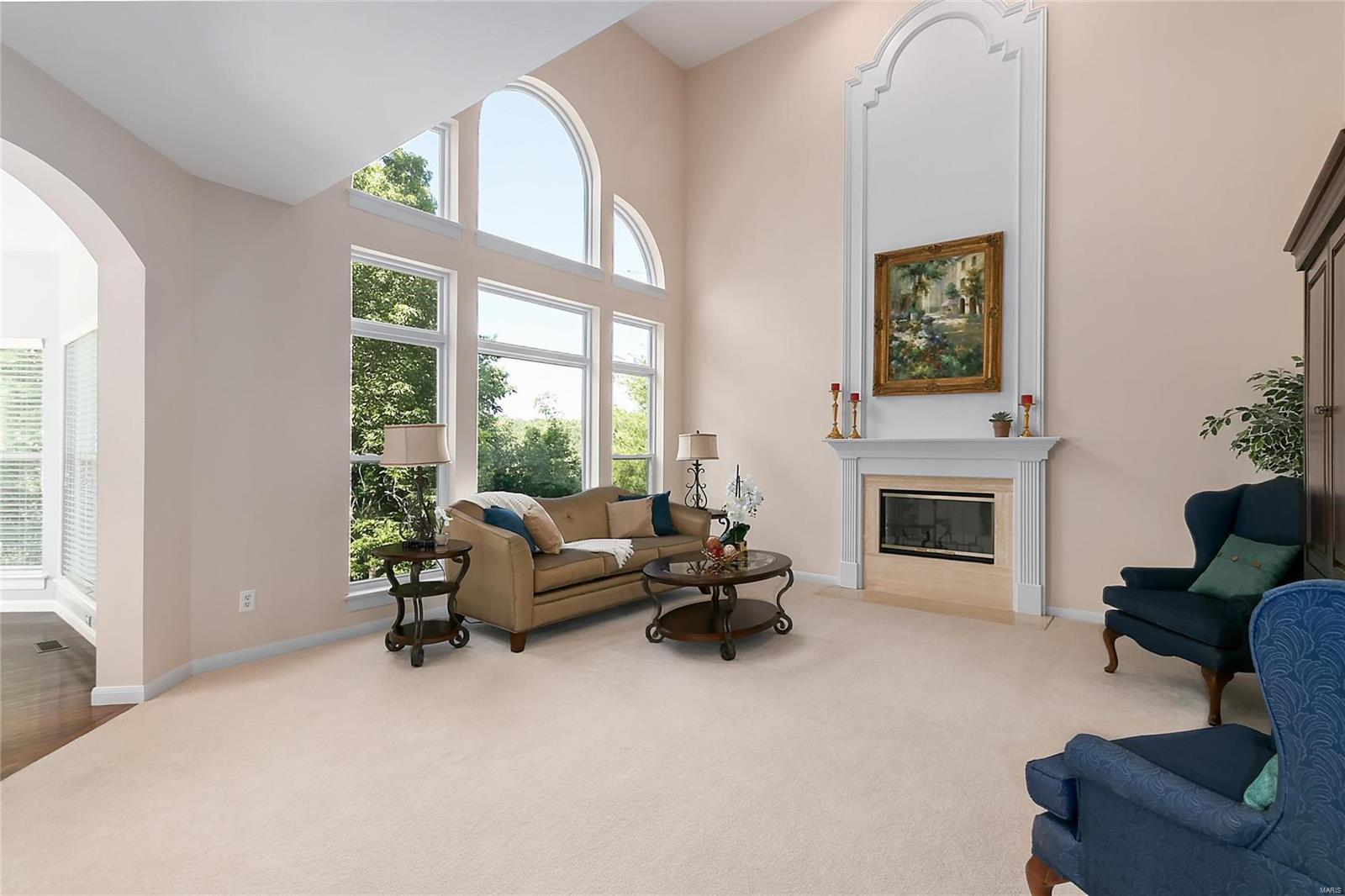 1042 Kiefer Ridge Drive Ballwin, MO 63021 - Photo 16 of 54 Gallery Image 16