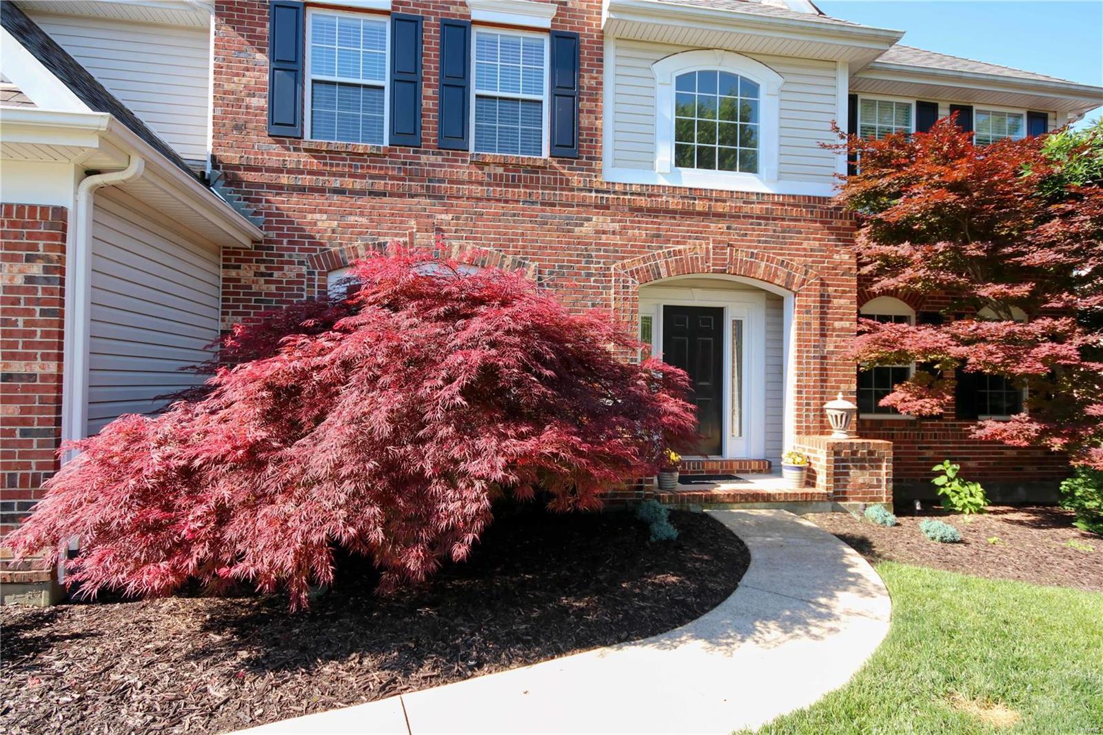 1042 Kiefer Ridge Drive Ballwin, MO 63021 - Photo 8 of 54 Gallery Image 8