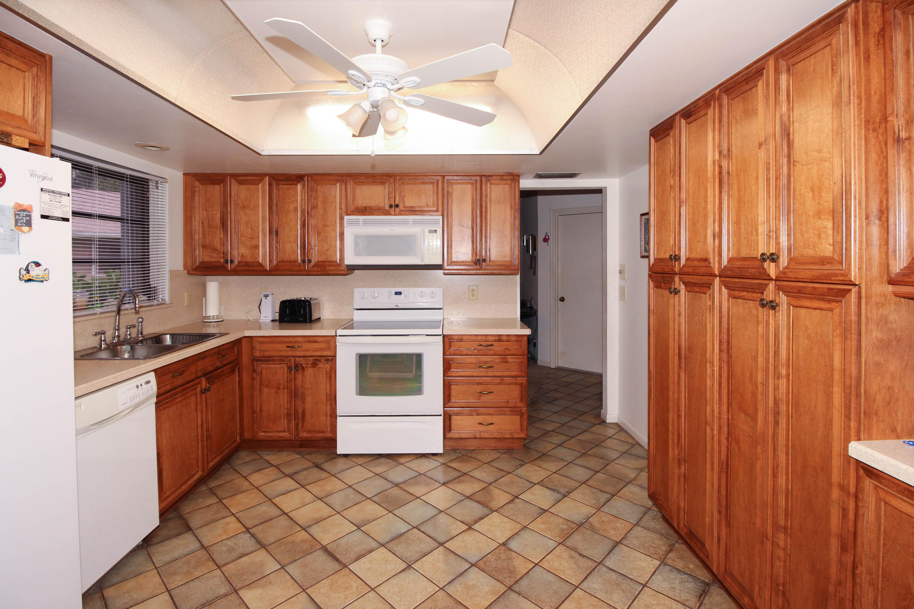 10740 180th Place South Boca Raton, FL 33498 - Photo 11 of 59 Custom Kitchen