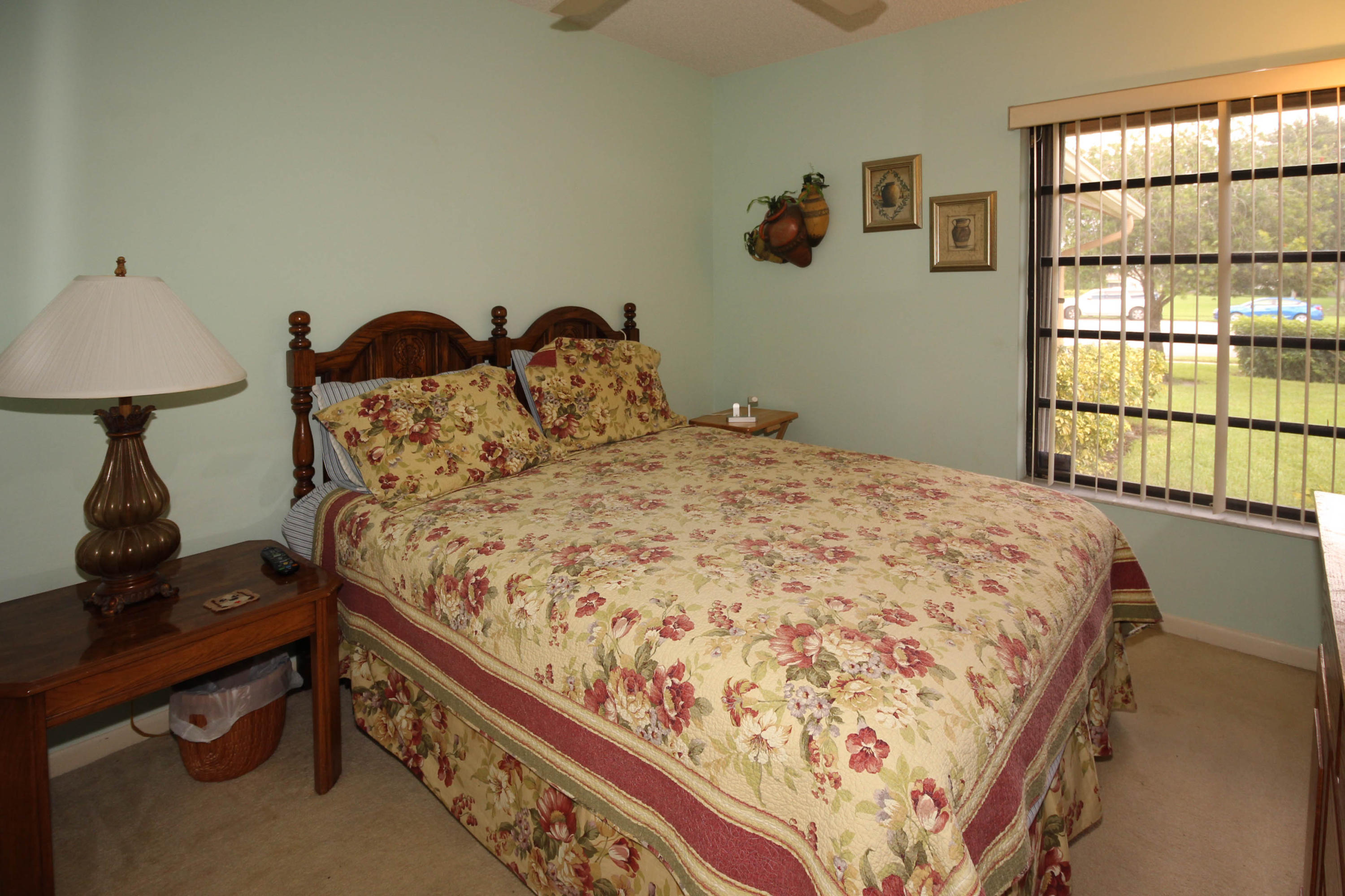 10740 180th Place South Boca Raton, FL 33498 - Photo 19 of 59 Guest bedroom (1)