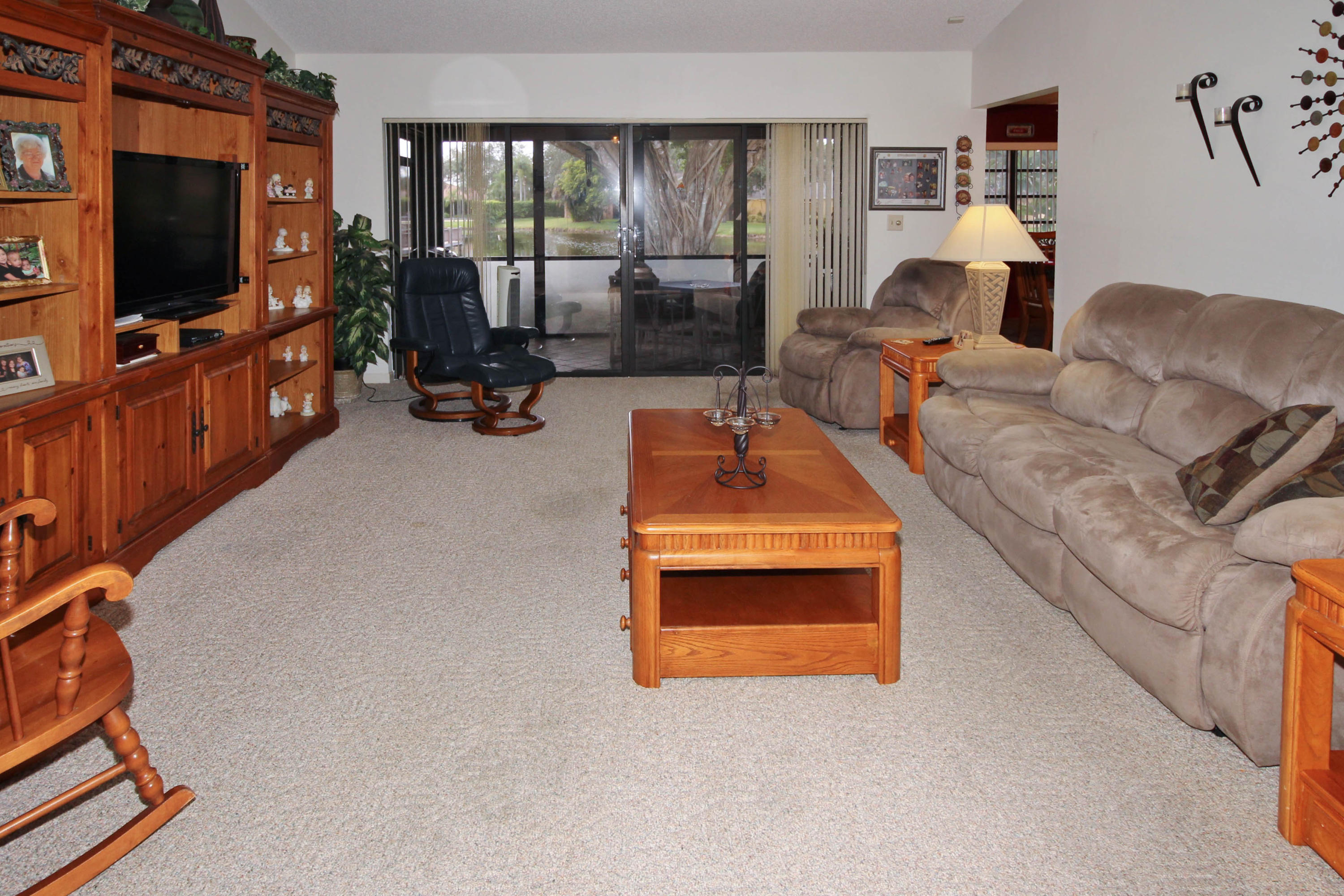 10740 180th Place South Boca Raton, FL 33498 - Photo 7 of 59 Living room with lake view