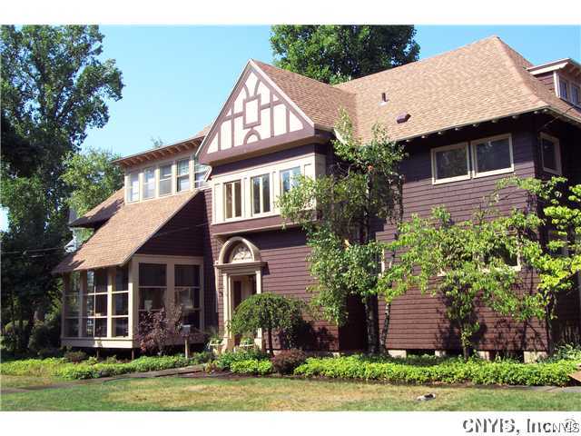 209 Brattle Road Syracuse, NY 13203 - Photo 1 of 1 Exterior Front