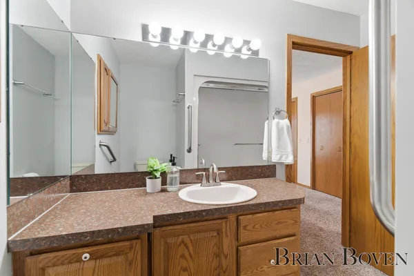 $375,000 | 6957 Pinehurst Lane Northeast, Unit 3, Rockford, MI 49341