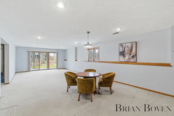 $375,000 | 6957 Pinehurst Lane Northeast, Unit 3, Rockford, MI 49341