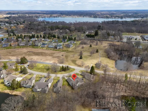 $375,000 | 6957 Pinehurst Lane Northeast, Unit 3, Rockford, MI 49341