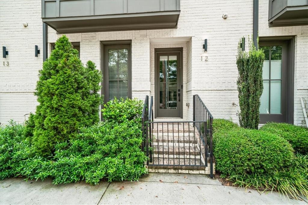 574 Boulevard Place Northeast, Unit 12 Atlanta, GA 30308 - Photo 1 of 36 Gallery Image 1