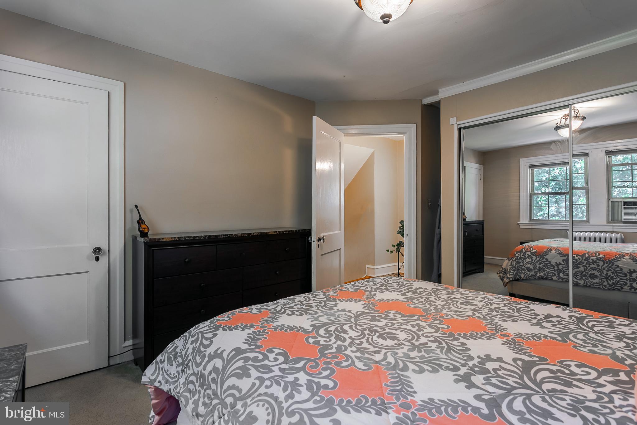 7231 Hilltop Road Upper Darby, PA 19082 - Photo 18 of 24