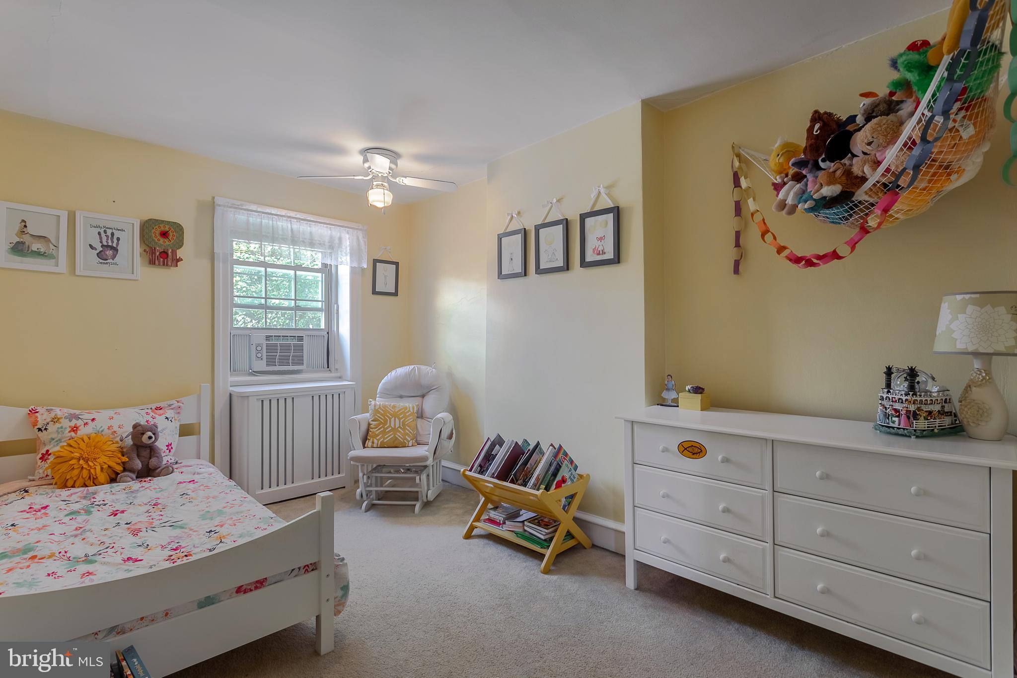 7231 Hilltop Road Upper Darby, PA 19082 - Photo 20 of 24