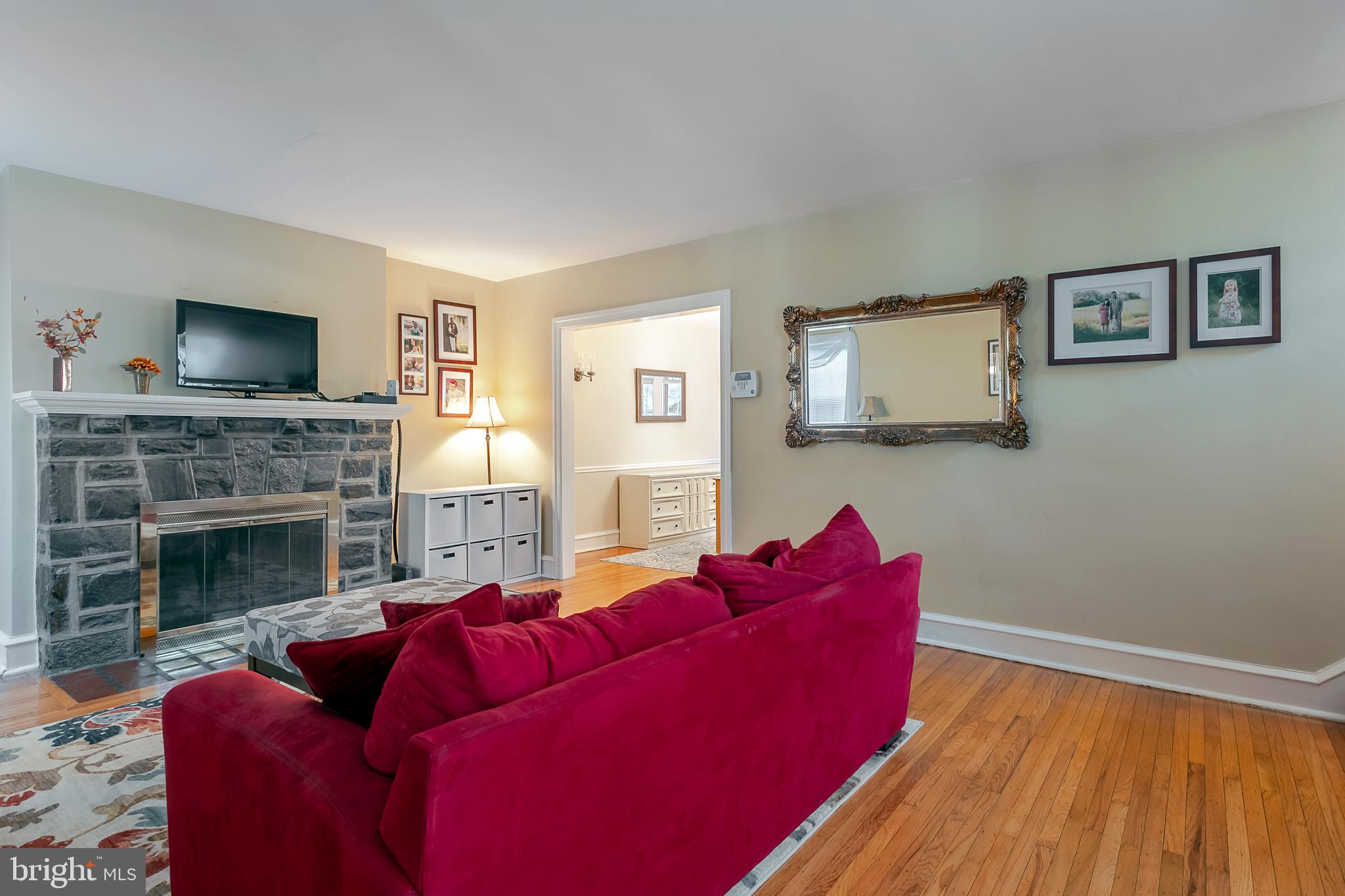 7231 Hilltop Road Upper Darby, PA 19082 - Photo 8 of 24