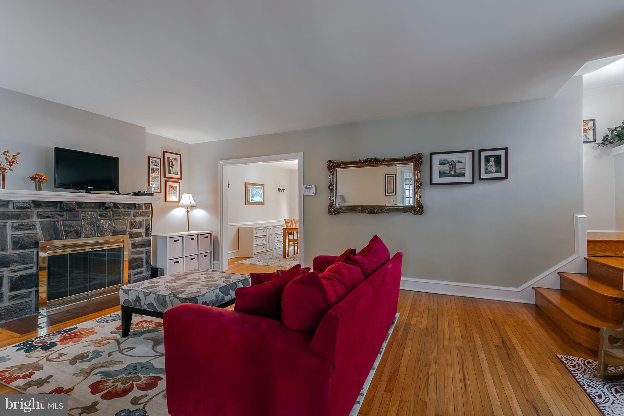 7231 Hilltop Road Upper Darby, PA 19082 - Photo 9 of 24