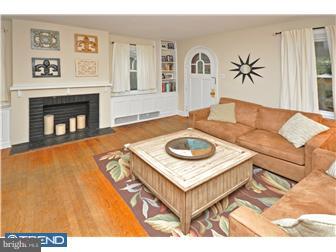 258 Henley Road Wynnewood, PA 19096 - Photo 4 of 12 Living Room
