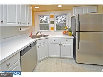 258 Henley Road Wynnewood, PA 19096 - Photo 6 of 12 Kitchen