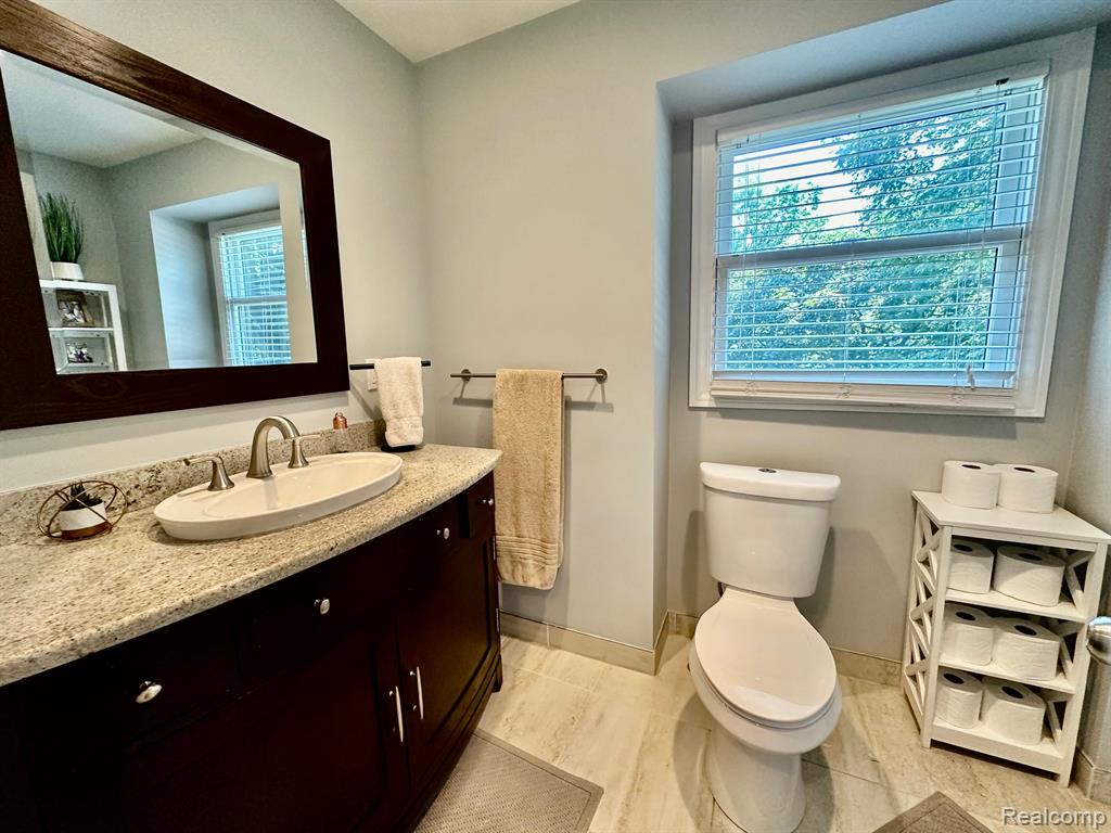 200 West Maryknoll Road Rochester Hills, MI 48309 - Photo 29 of 47