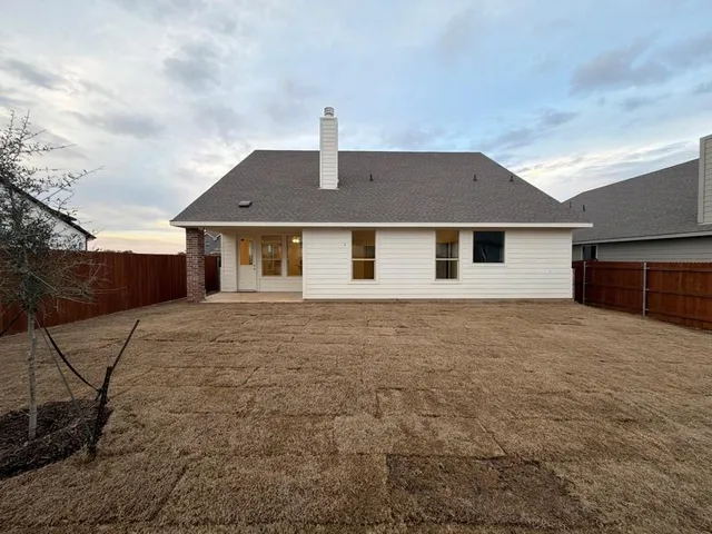 $354,900 | 1240 Sabine River Lane, Springtown, TX 76082