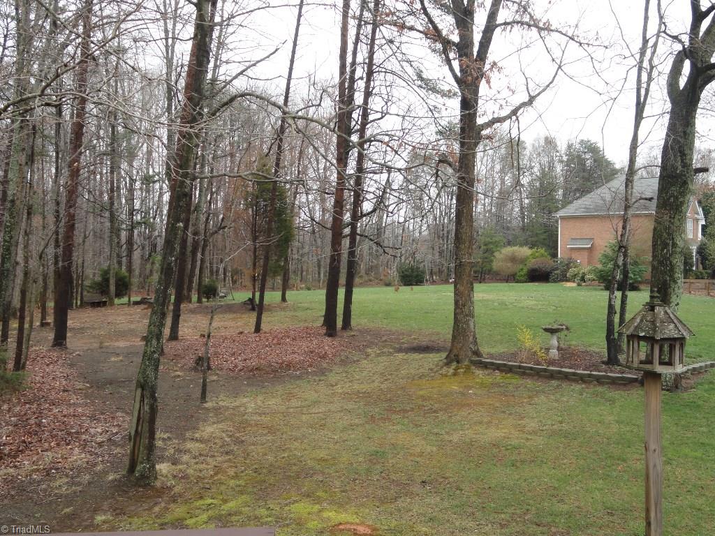 1676 Deer Run Court Oak Ridge, NC 27310 - Photo 6 of 19 Gallery Image 6