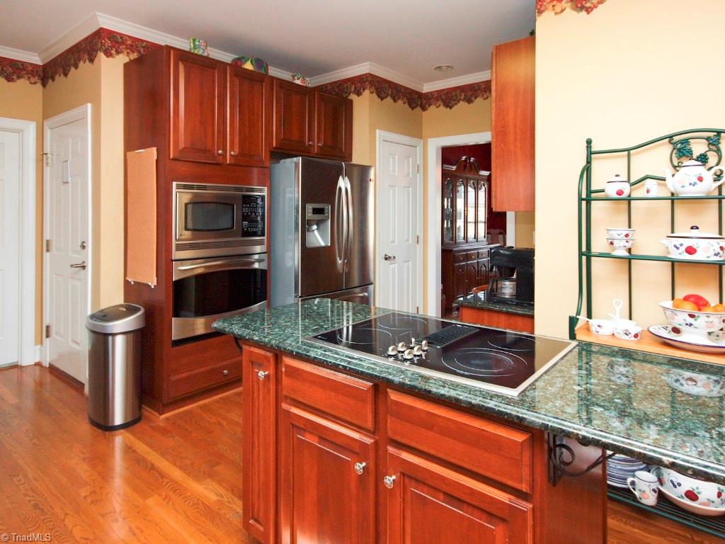 1676 Deer Run Court Oak Ridge, NC 27310 - Photo 9 of 19 Gallery Image 9