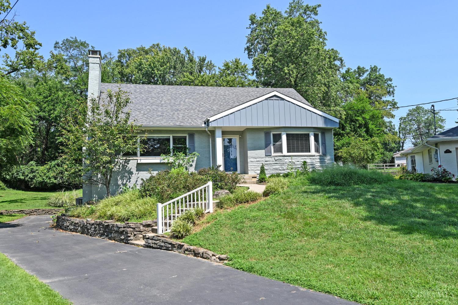 6849 Springcrest Circle Madeira, OH 45243 - Photo 1 of 26 Gallery Image 1
