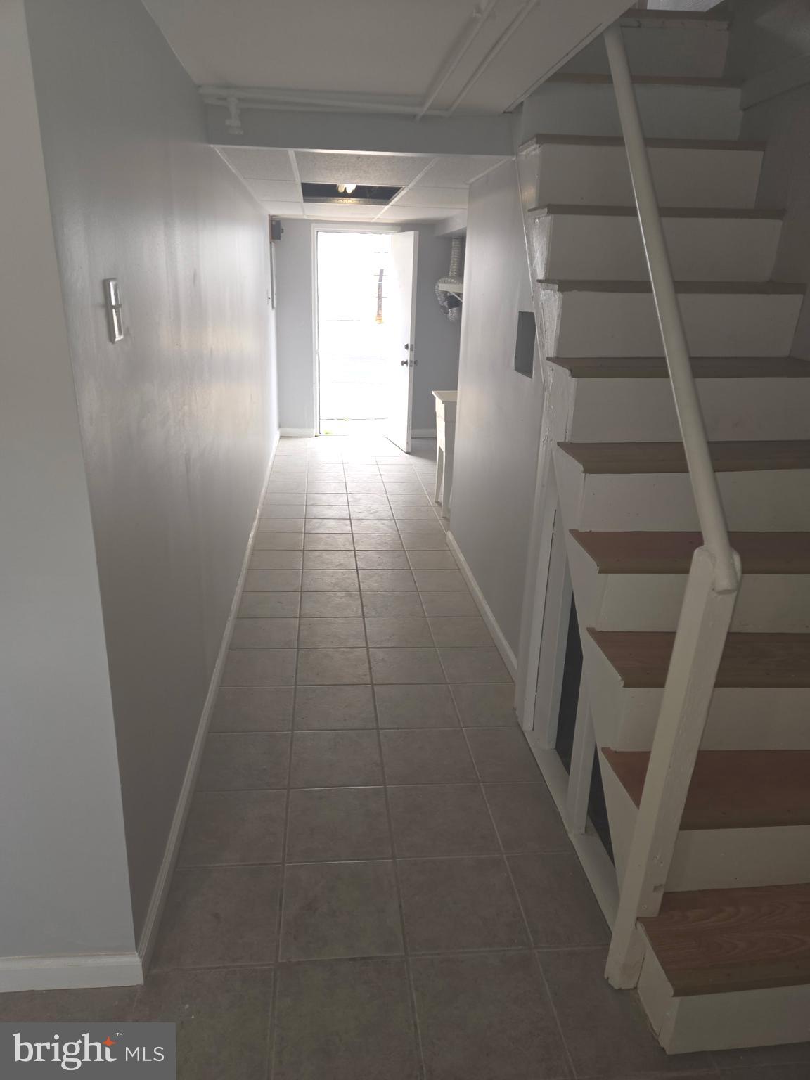 1531 Stevens Street Philadelphia, PA 19149 - Photo 20 of 25 a view of entryway