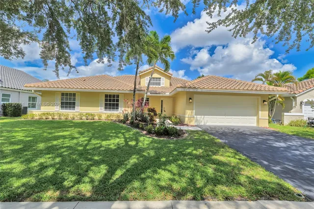 $835,000 | 3562 Southern Orchard Road West, Davie, FL 33328