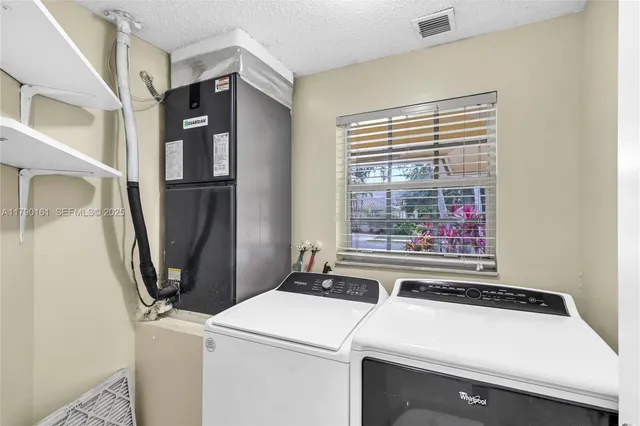 $835,000 | 3562 Southern Orchard Road West, Davie, FL 33328