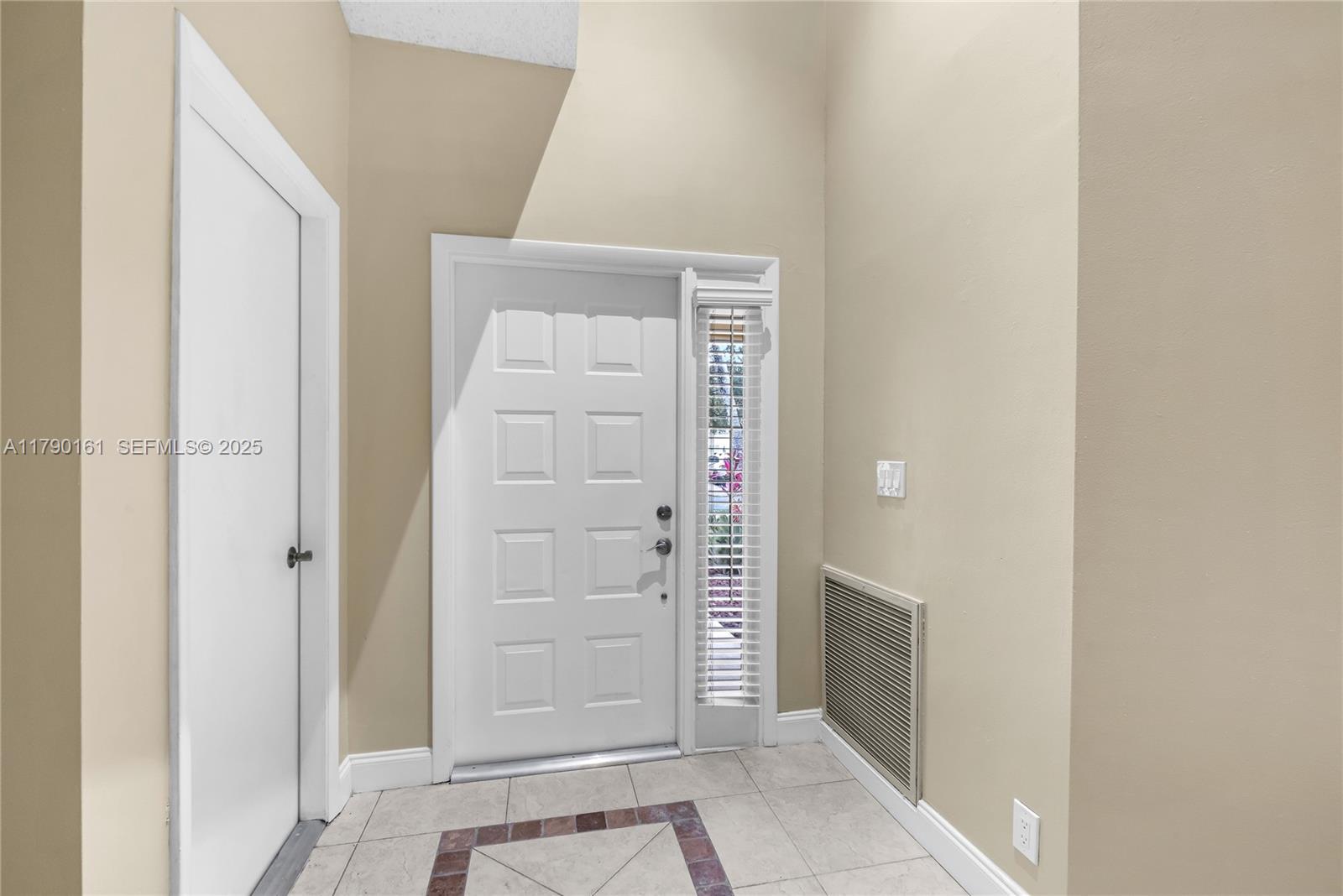 3562 Southern Orchard Road West Davie, FL 33328 - Photo 5 of 46