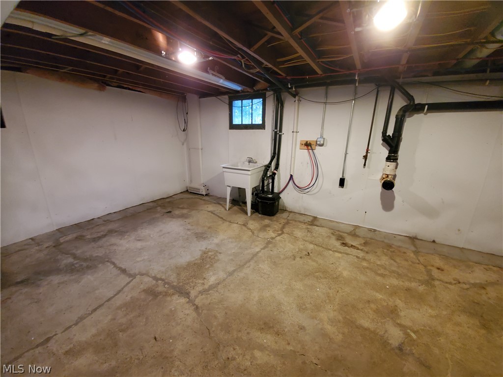 784 Akron Road Wadsworth, OH 44281 - Photo 25 of 28 Gallery Image 25