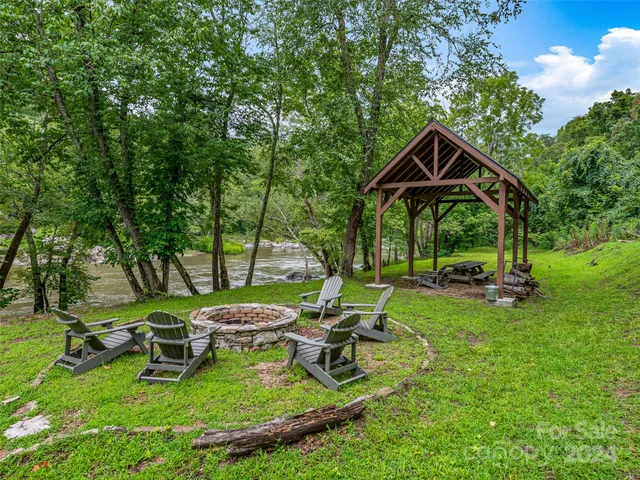 a view of a porch with a yard