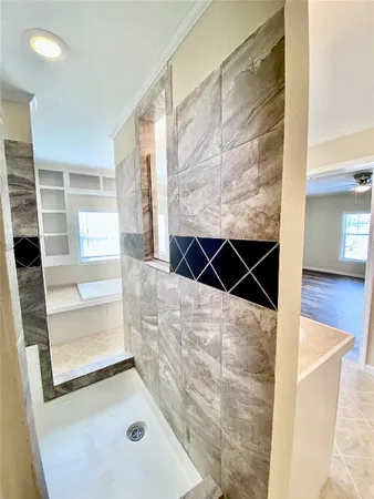 $1,750 | 11720 East Small Oak Lane, Willis, TX 77378