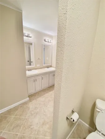 $1,750 | 11720 East Small Oak Lane, Willis, TX 77378