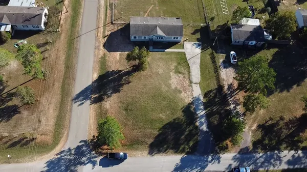 $1,750 | 11720 East Small Oak Lane, Willis, TX 77378