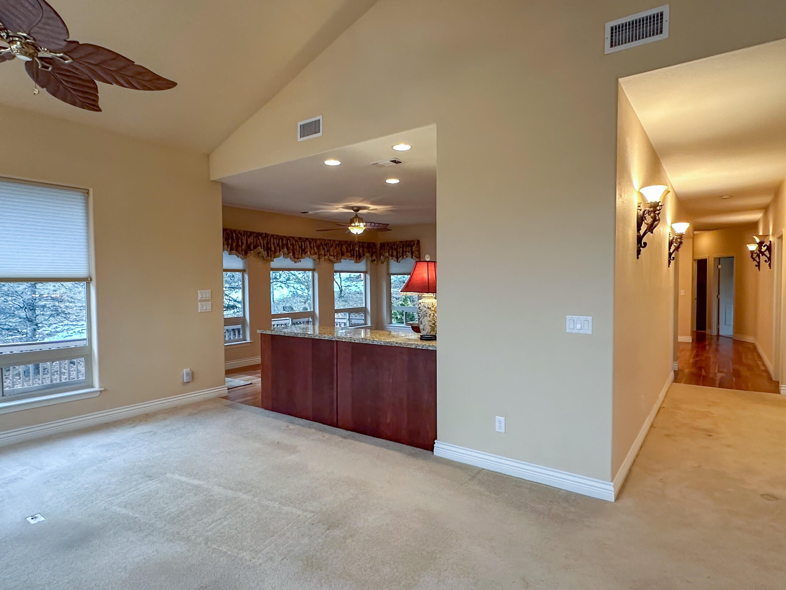 9751 Kestrel Road Klamath Falls, OR 97601 - Photo 11 of 67 IMG_5662