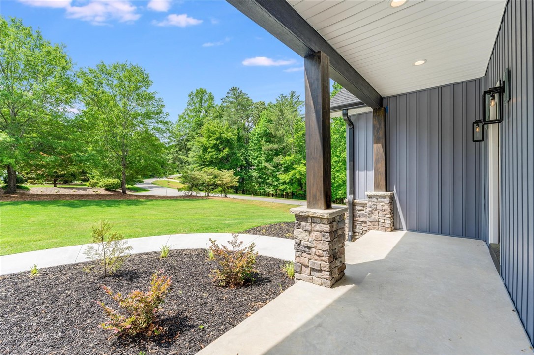 1 Beacon Ridge Circle Salem, SC 29676 - Photo 7 of 44 Gallery Image 7