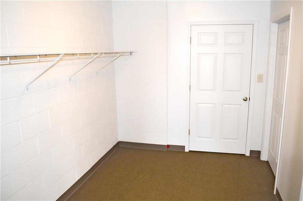 207 Dynamite Road Washington, PA 15301 - Photo 15 of 25