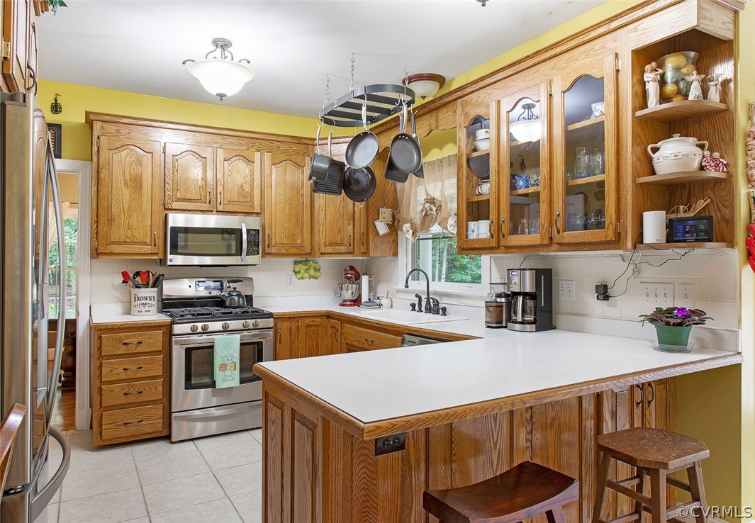 12625 2nd Branch Road Chesterfield, VA 23838 - Photo 14 of 49 Lots of storage and countertop space.