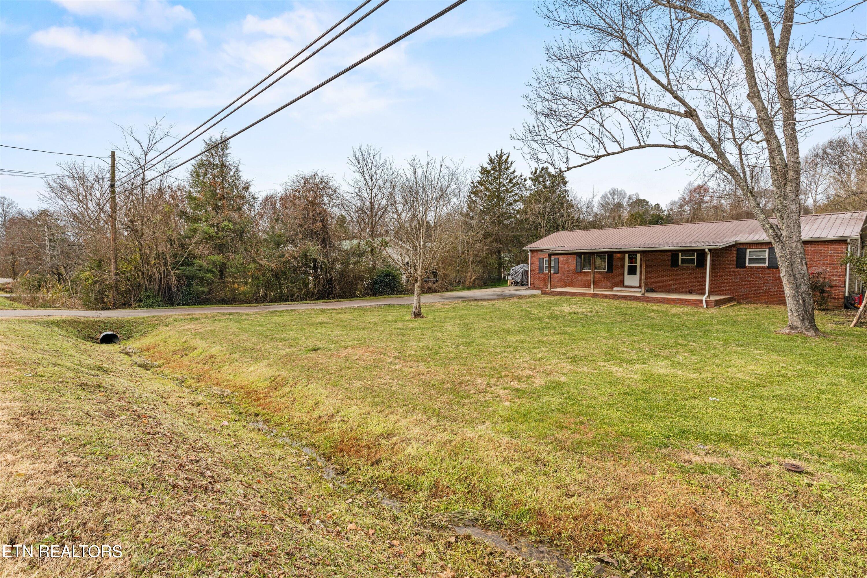 209 Blockhouse Road Maryville, TN 37803 - Photo 23 of 24 Front View