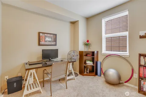 $474,900 | 1800 Northeast 40th Street, Unit G5, Renton, WA 98056