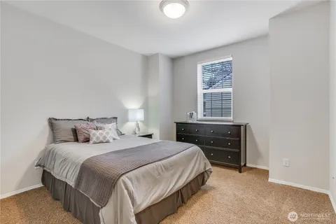 $474,900 | 1800 Northeast 40th Street, Unit G5, Renton, WA 98056