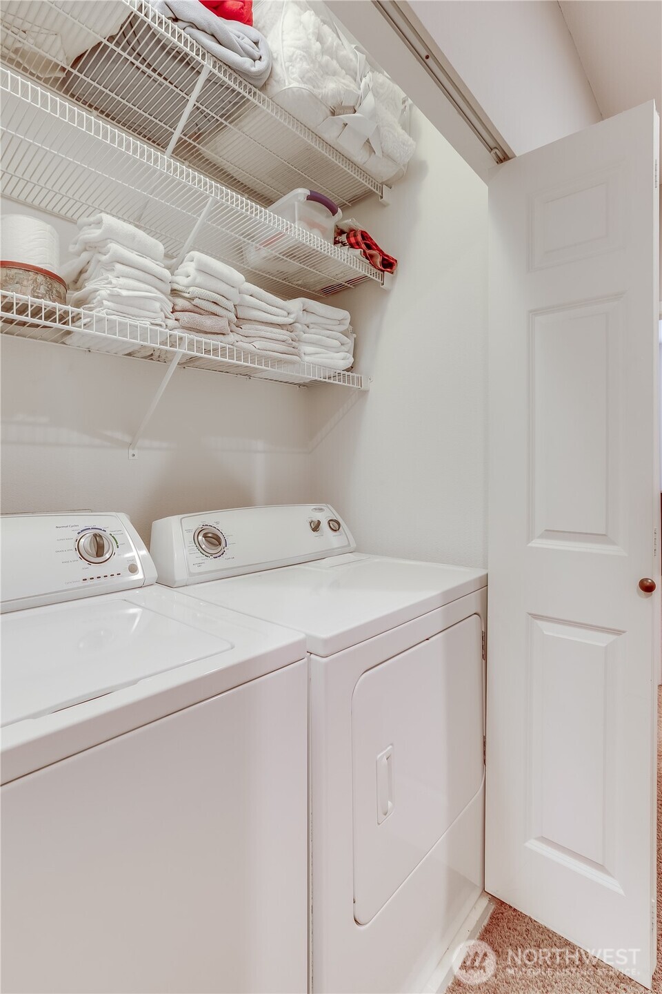1800 Northeast 40th Street, Unit G5 Renton, WA 98056 - Photo 24 of 30 a utility room with dryer and washer