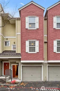 $474,900 | 1800 Northeast 40th Street, Unit G5, Renton, WA 98056