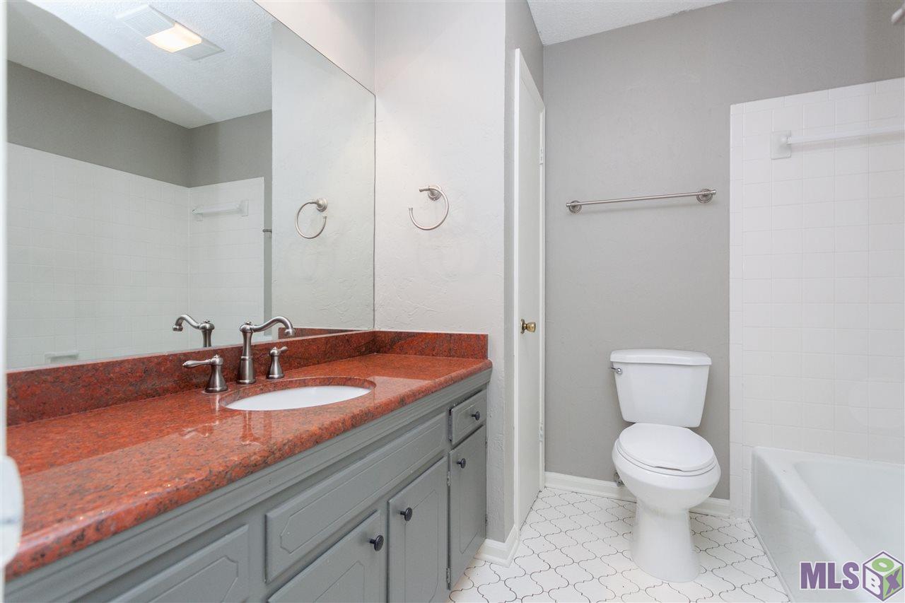 15224 Jester Avenue Baton Rouge, LA 70816 - Photo 13 of 21 Gallery Image 13