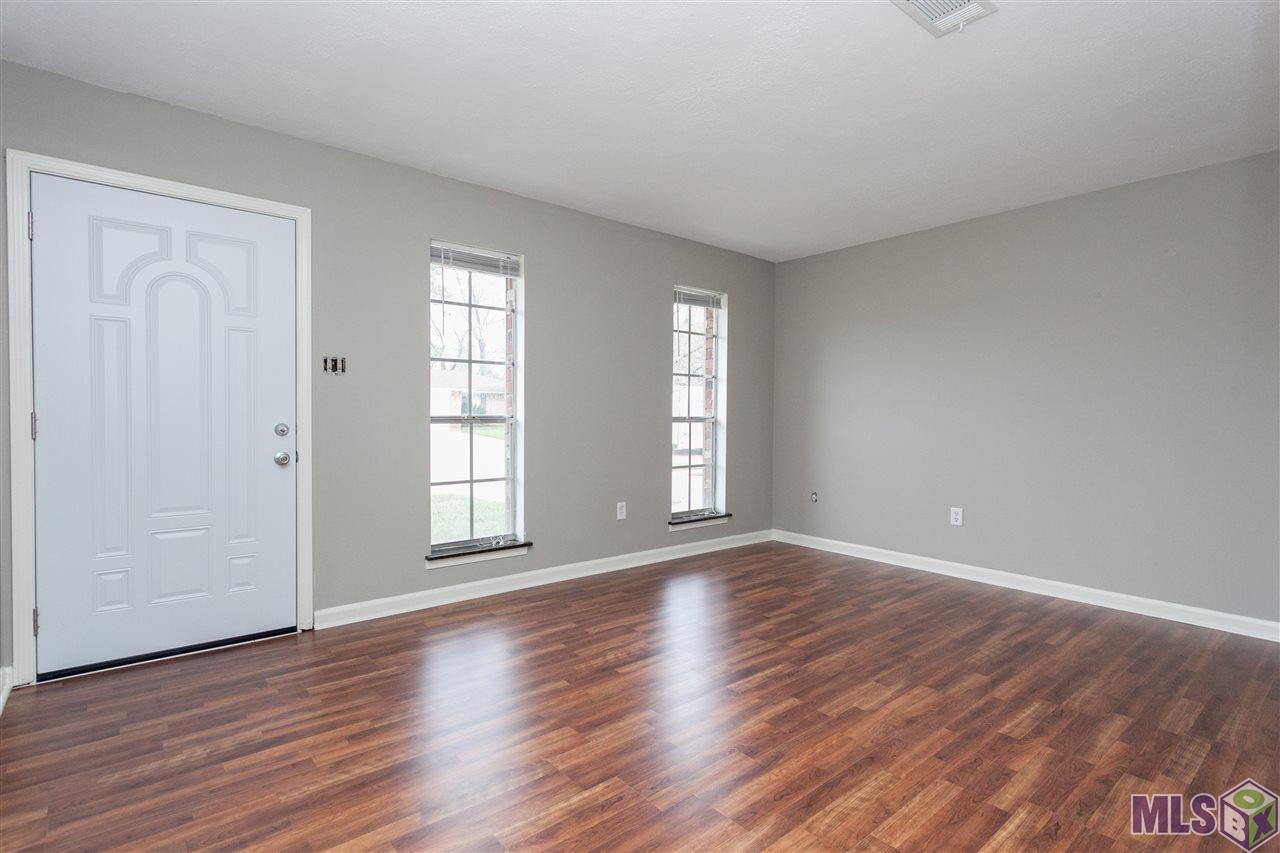 15224 Jester Avenue Baton Rouge, LA 70816 - Photo 10 of 21 Gallery Image 10