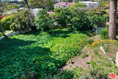 $3,100,000 | 207 Ocean Ave Extension, Santa Monica, CA 90402