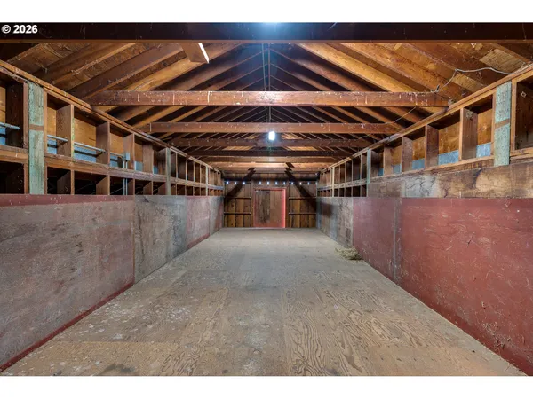 $899,000 | 16454 Highway 211, Molalla, OR 97038