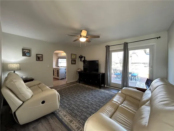 $265,000 | 2405 South Stilwell Street, Pittsburg, KS 66762