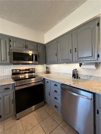 $265,000 | 2405 South Stilwell Street, Pittsburg, KS 66762