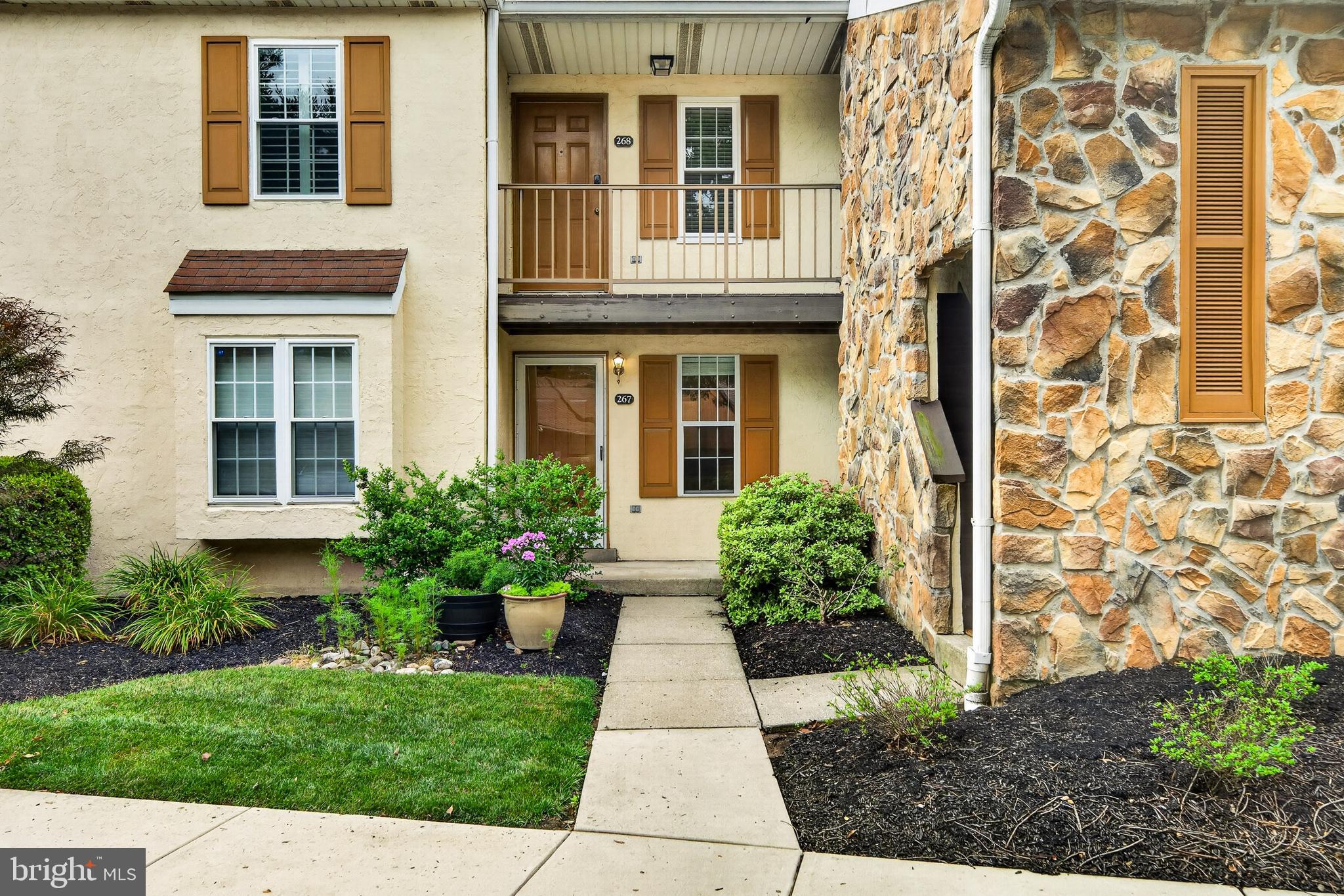 267 Valley Stream Lane, Unit 267 Chesterbrook, PA 19087 - Photo 1 of 26