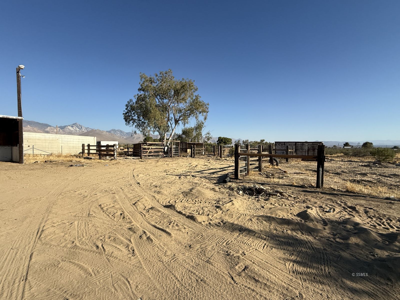 3443 3rd Street Inyokern, CA 93527 - Photo 5 of 28