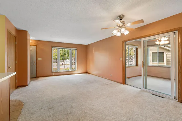 $229,000 | 217 11th Ave Court, Waseca, MN 56093