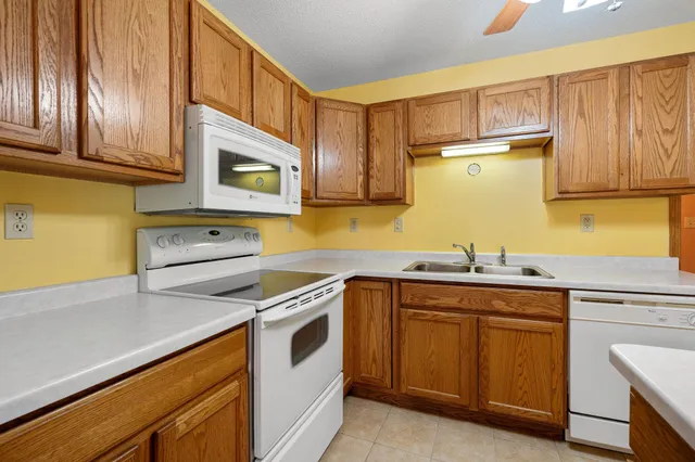 $229,000 | 217 11th Ave Court, Waseca, MN 56093